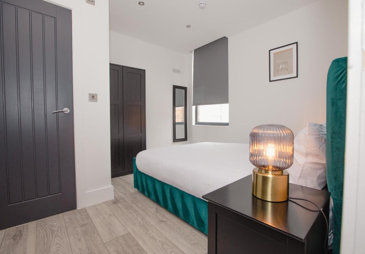 Stylish Stay Near The Stadium Walk To The Action Liverpool Exterior photo